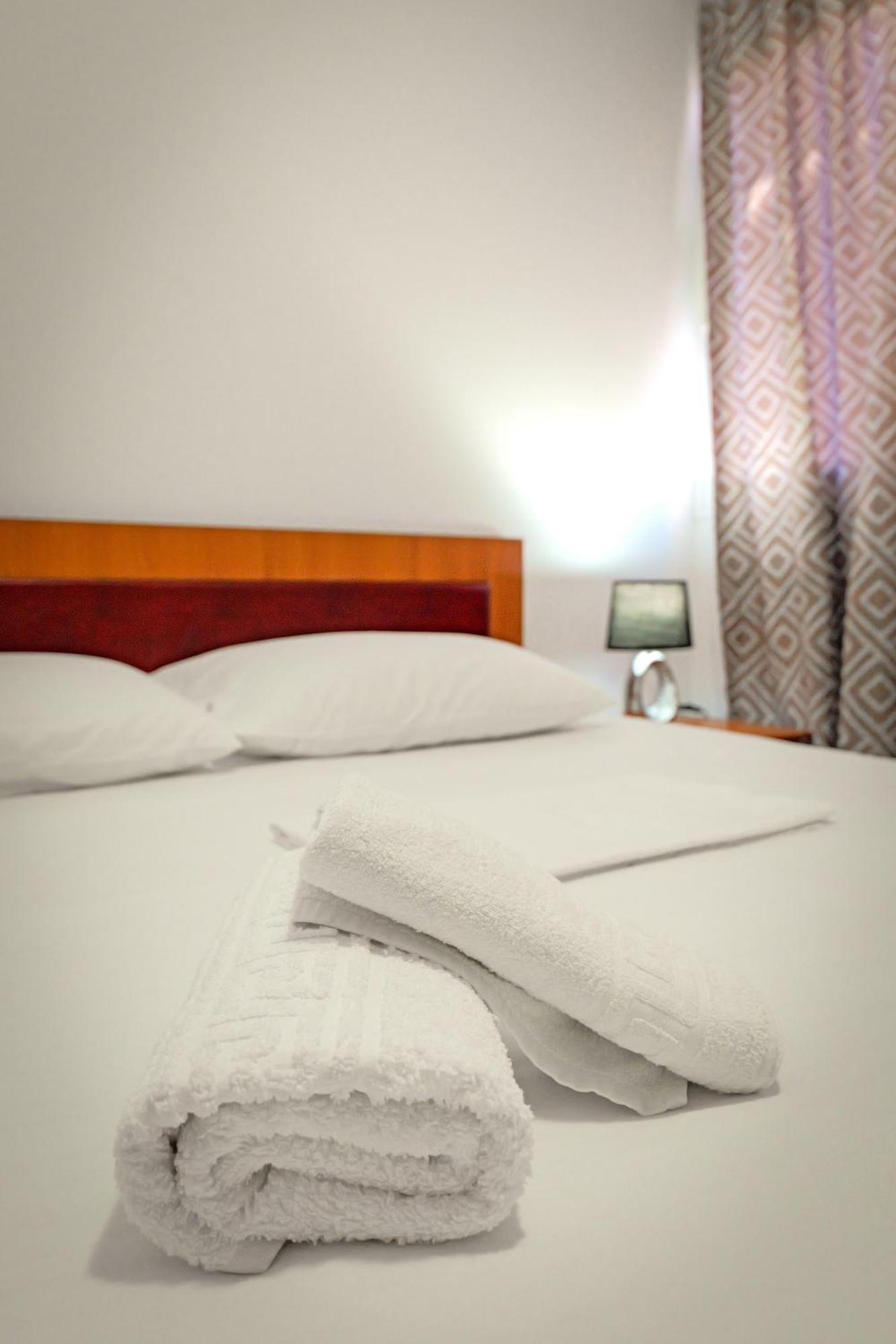 Valentina Apartment 1 ซารานเดอ ภายนอก รูปภาพ